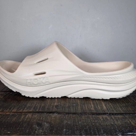 Hoka Slides - Picture 4 of 6